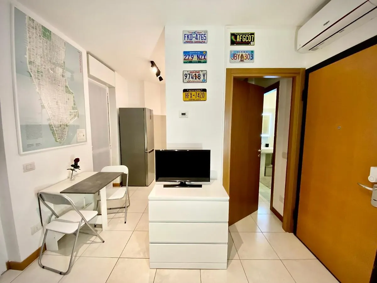 Appartamento Triumph Tower Milano Politecnico 0*,  Italia